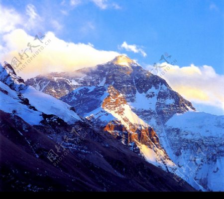 西藏珠木穆朗玛峰图片