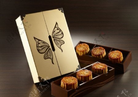 台湾礼盒装月饼图片