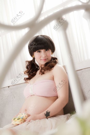 孕妇摄影图片