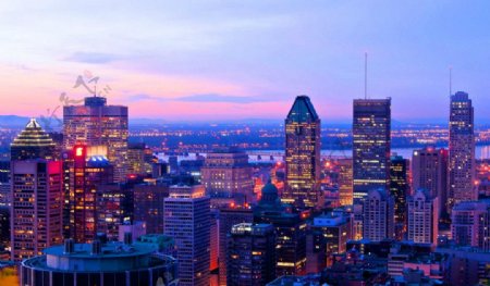 加拿大蒙特利尔市黄昏图片