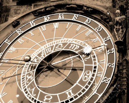 欧洲时钟雕塑图片