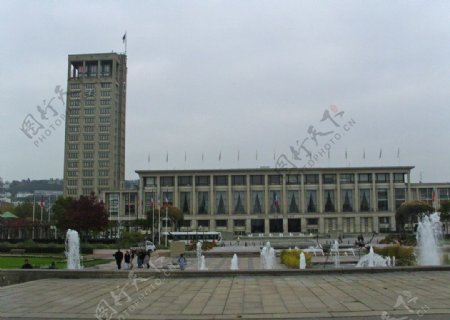法国勒阿弗尔市政厅大楼和广场图片