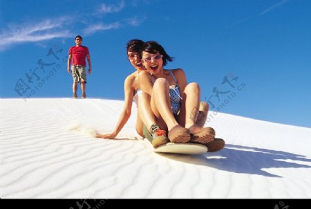 澳洲滑沙图片