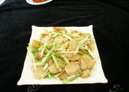 韭菜炒年糕图片
