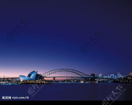 静夜下的悉尼歌剧院图片