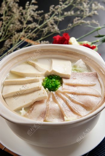 砂锅豆腐白肉图片