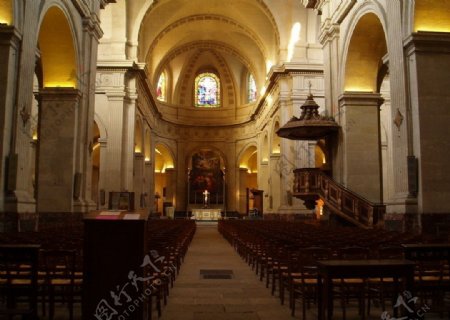 巴黎艾格斯圣母院内景图片