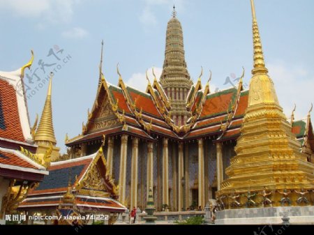 泰国建筑金壁辉煌图片