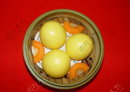甘笋蛋黄包图片