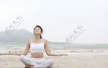 瑜伽女性图片
