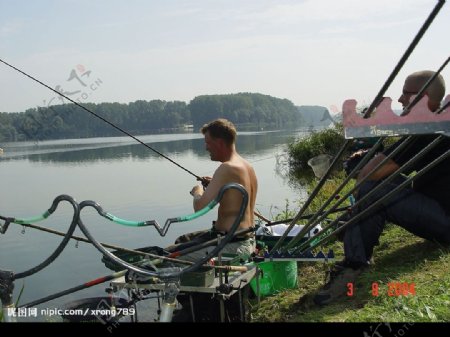 国际淡水钓鱼比赛图片