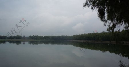 湖面图片