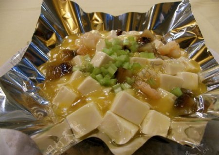 盐烧海参豆腐图片