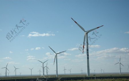 风力发电风车图片