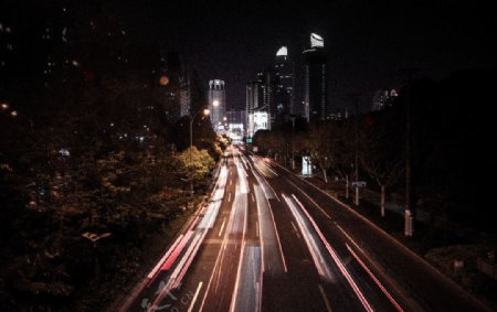 上海道路夜景图片