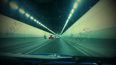 长江隧道风景图片