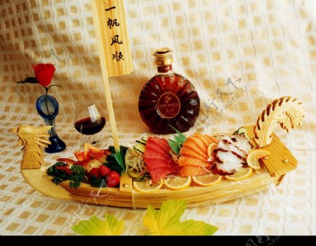西餐日本料理龙船刺身图片