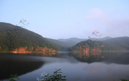 龙王塘水库图片