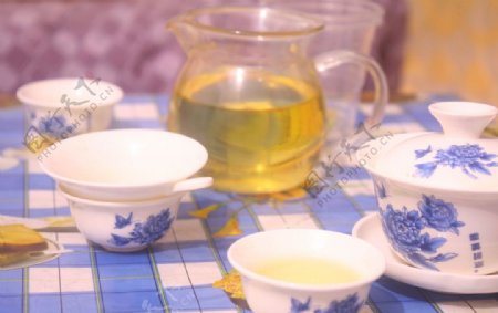 青花瓷茶杯图片