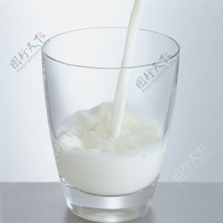 牛奶鲜奶图片