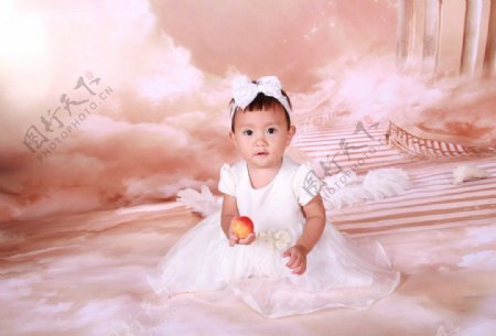 一岁宝宝写真小天使图片