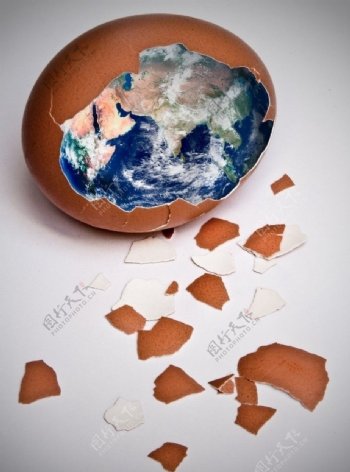 蛋壳里的地球图片
