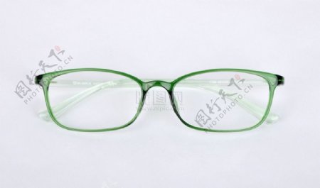 绿色眼镜