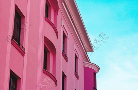 粉色房子一角