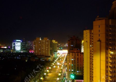 鸟瞰广安街街景夜景