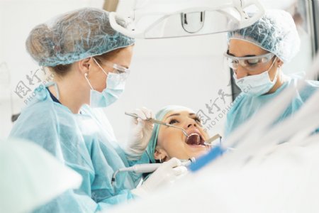 牙齿诊断治疗