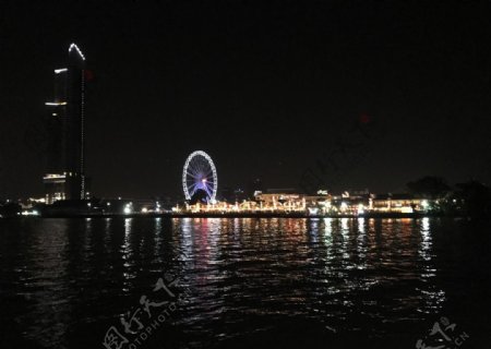 湄南河夜景