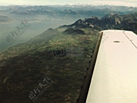 飞行山飞行高飞机飞机视图阿尔卑斯山翼