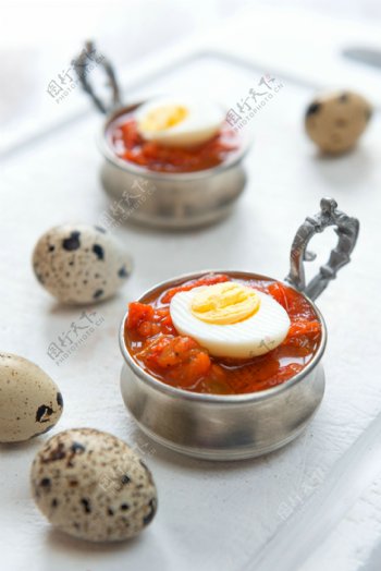 鹌鹑蛋与西红柿图片