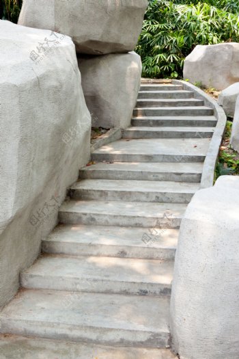 台阶和石头图片