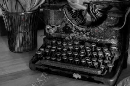 老式黑白打字机