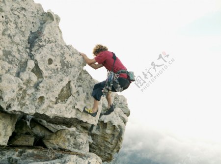 攀岩运动图片