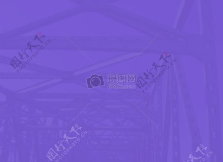 紫色大桥的背景图