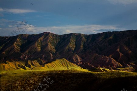 新疆努尔加大峡谷风景