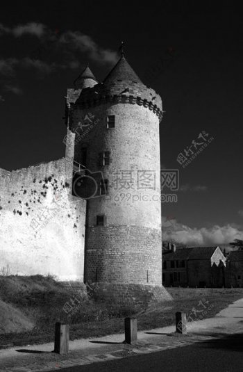 黑白色的城堡