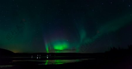 美丽的冰岛极光延时摄影素材1