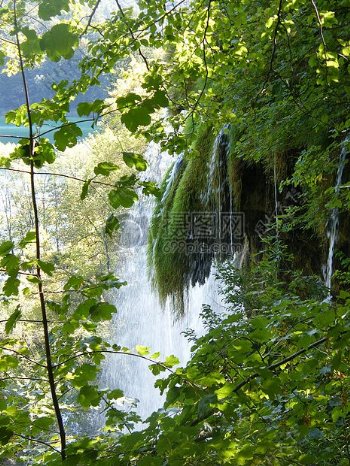 美丽的克罗地亚瀑布