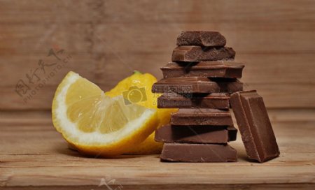 补充能量巧克力柠檬