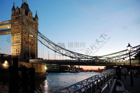 美丽的伦敦塔桥