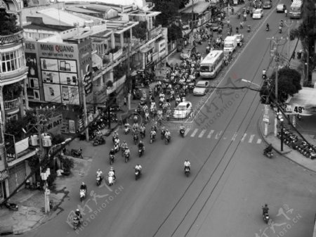 越南街道上的摩托车