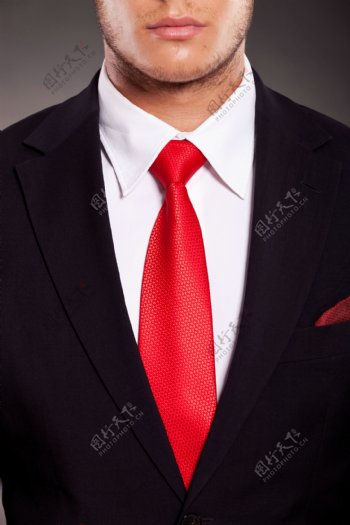 红色领带商务男人图片