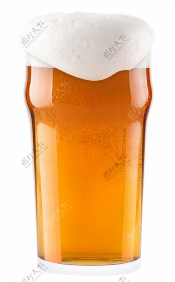 玻璃杯内金黄色啤酒图片