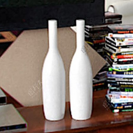 简单的白色瓶子的3D模型