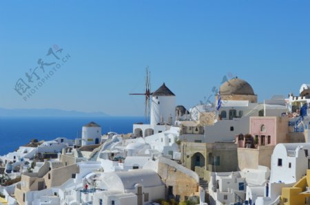 希腊白色建筑风景图片