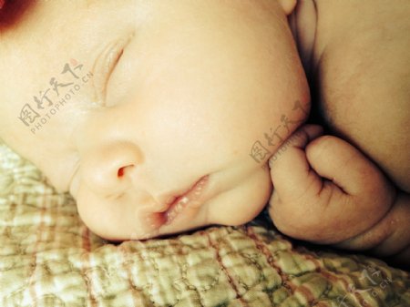 可爱睡觉宝宝图片