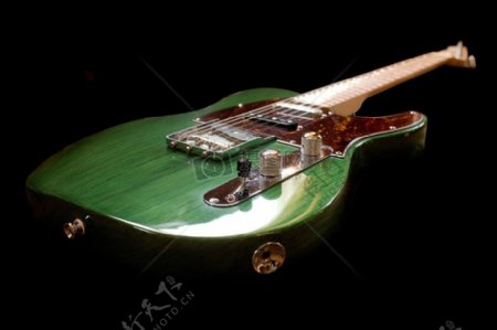 一把绿色吉他